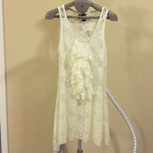 BKE Boutique Ruffled Lace Long Tank Size S