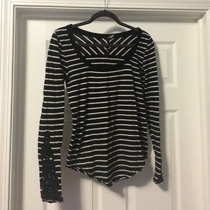 Long sleeve top