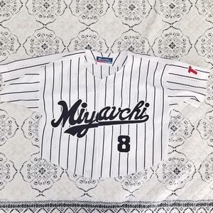 LF STORES Vintage Cropped Button Down Baseball Tee