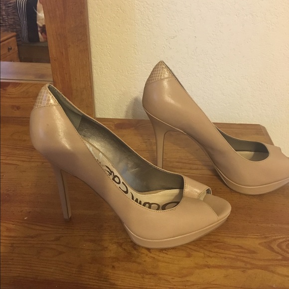 Sam Edelman tan heels
