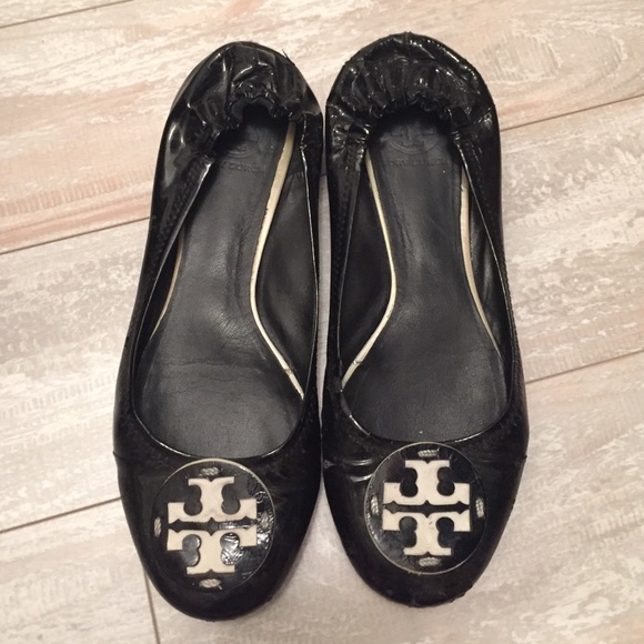 Tory burch black patent leather Reva flat