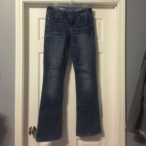 Boot cut jeans