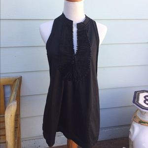 Beautiful Black BCBG Top 👌🏻