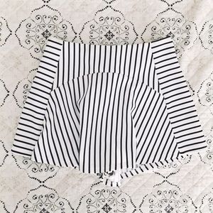 LF Striped Cropped Skort in Navy/White in XS