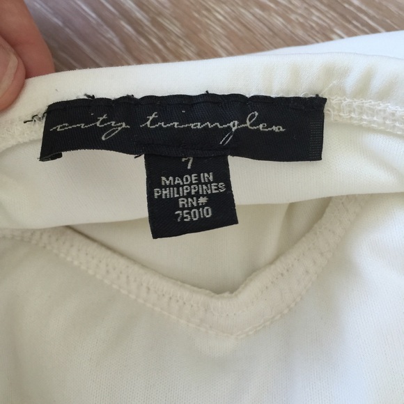 Ivory Floral Embellishment Dress - Picture 3 of 4