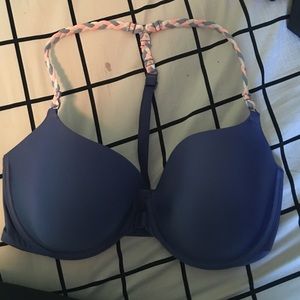 NWOT Victoria's Secret bra