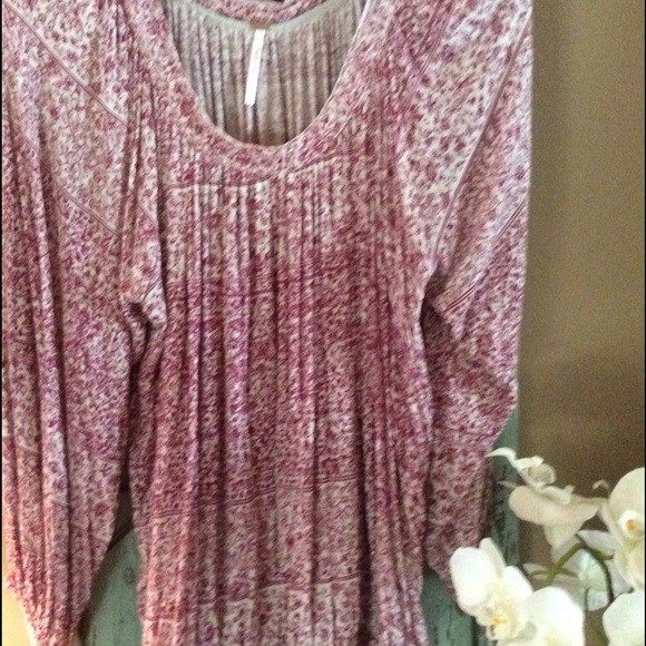 Floral print peasant Shirt