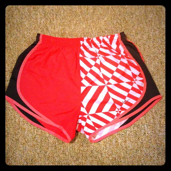 SOLD IN BUNDLE Nike Dri fit shorts