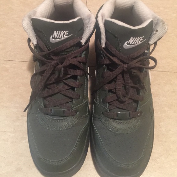 Army green Nike