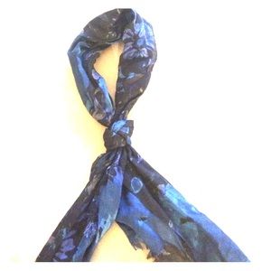 Ann Taylor scarf
