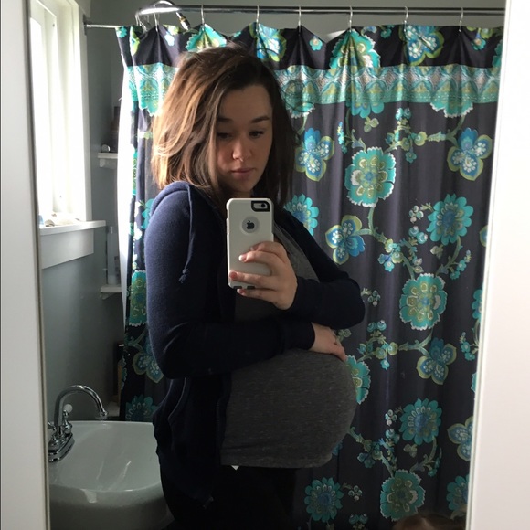 Meet your Posher, Rebekah - Picture 1 of 1