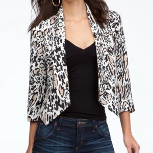 Bebe 3/4 sleeve animal print cropped blazer