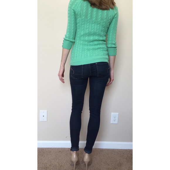 ❌SOLD❌ Light Knit Green 3/4 Sleeve Sweater - Picture 4 of 4