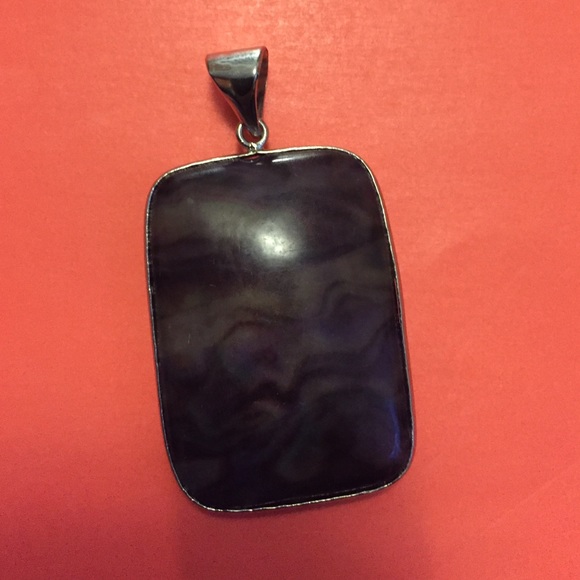 Dark stripe precious stone Pendant