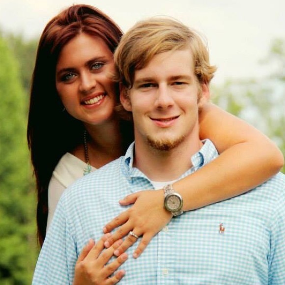 Meet your Posher, Olivia - Picture 1 of 1