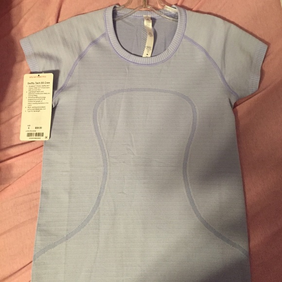 Light blue lululemon top
