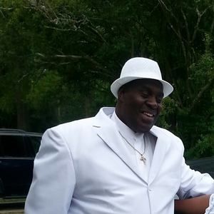 Meet your Posher, Alecia