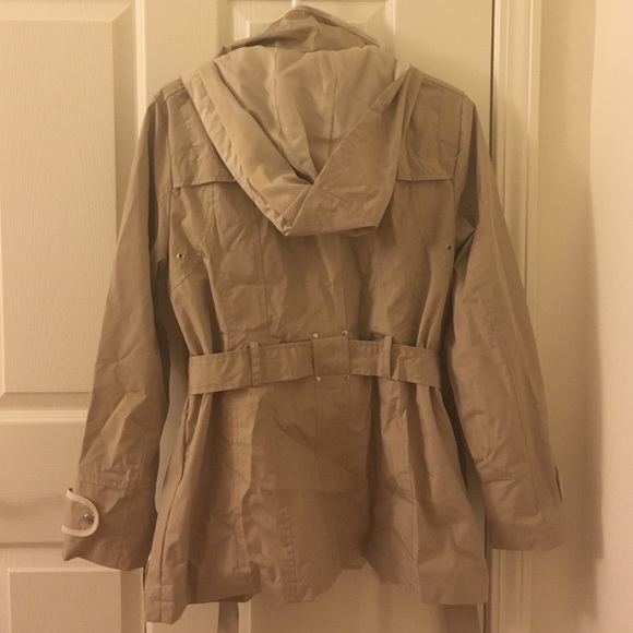 Belted, Hooded Spring Trench (never worn) - Picture 4 of 4