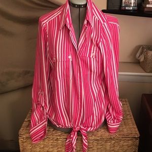 New Jones NY button down pink blouse.