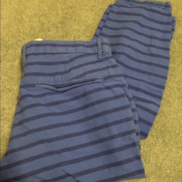 GAP Capris