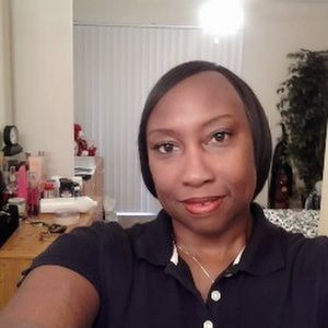 Meet your Posher, Constance