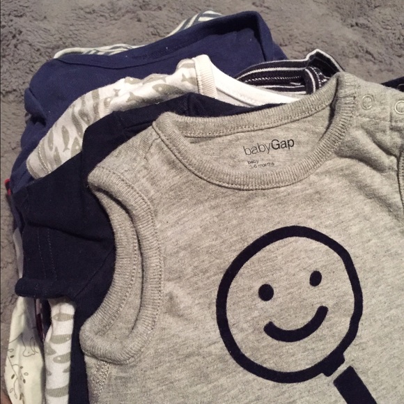 💙Gap baby boy onesies bundle