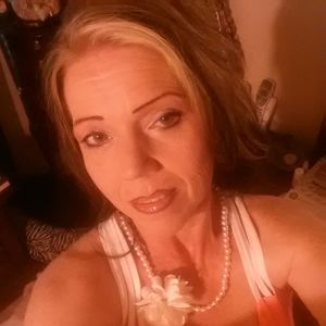 Meet your Posher, Kathryn