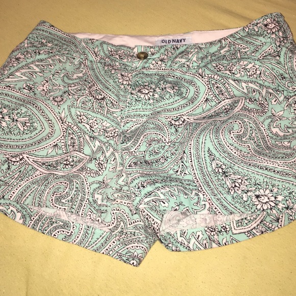 Cute teal patterned shorts