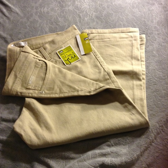 3 for $12 Capri stretch pants