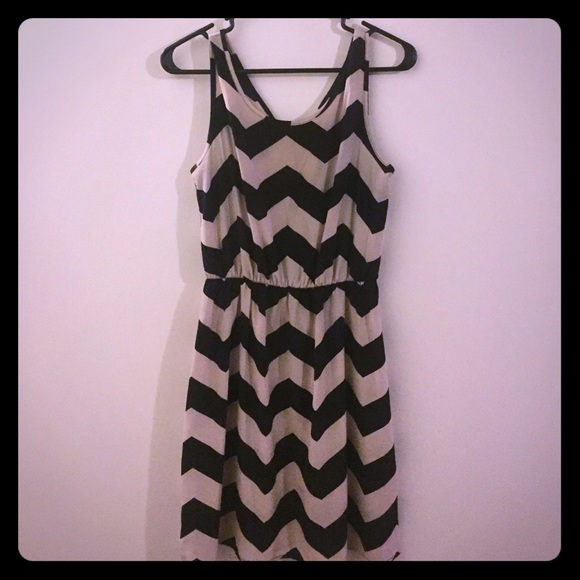 Cute black and cream dress