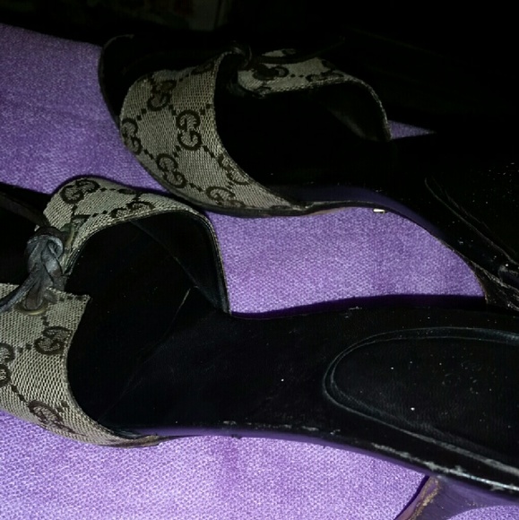 Vintage Authentic Gucci Stilletto 4" Heels