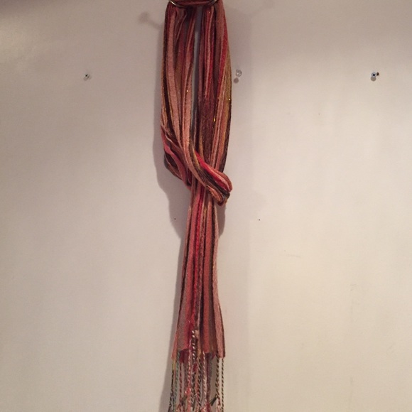 Scarf - Picture 1 of 3