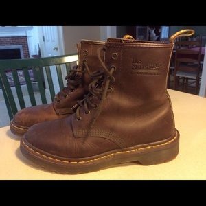 Doc Martins brown leather excellent condition