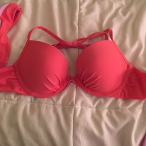 Bikini top
