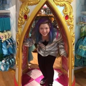 Meet your Posher, Sam