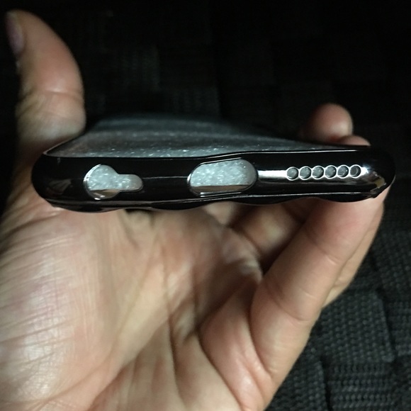 iPhone 6 and iPhone 6S Case - Picture 3 of 3