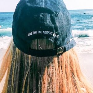 Brandy Melville Accessories - Brandy Melville "Newport beach" Katherine cap Brandy Melville Accessories - Brandy Melville "Newport beach" Katherine cap