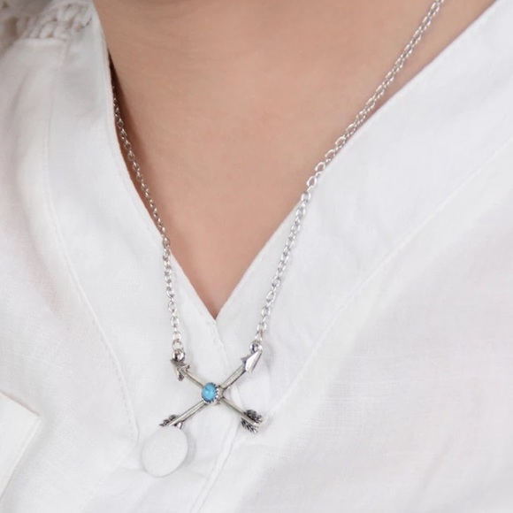 • Boho Arrows Necklace • - Picture 3 of 3