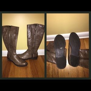 Enzo Angiolini knee-hi riding boots in Taupe