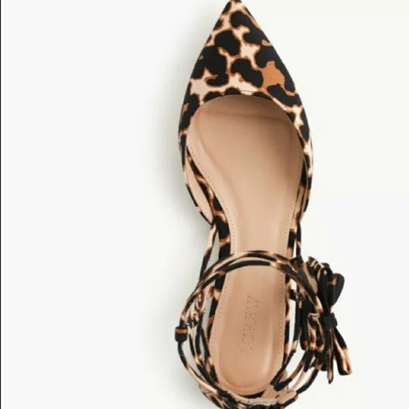 * NEW J CREW
Leopard Bow Gladiator Flats
Size 11 * - Picture 1 of 3