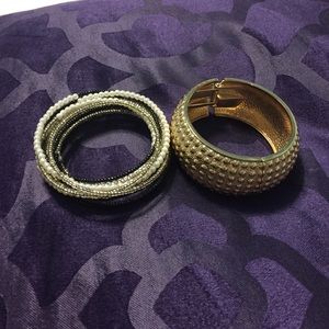 Bracelets gold metal and beaded