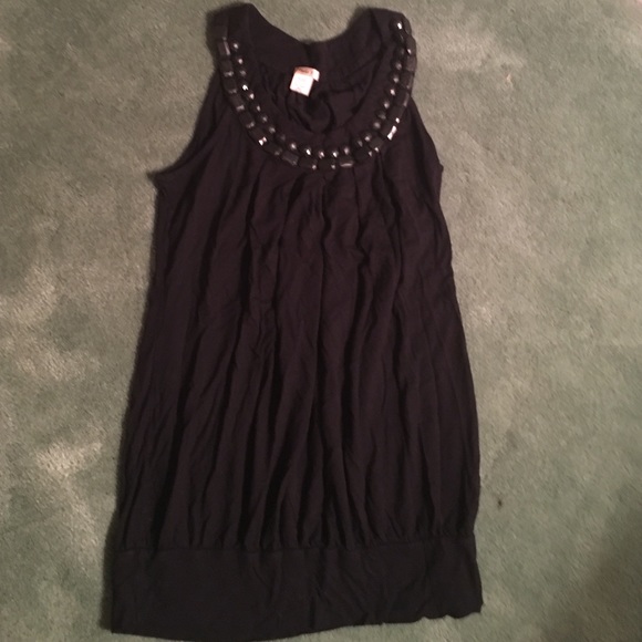 Black Tank Top..$5 items donating soon