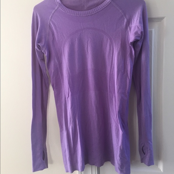 Lululemon long sleeve shirt