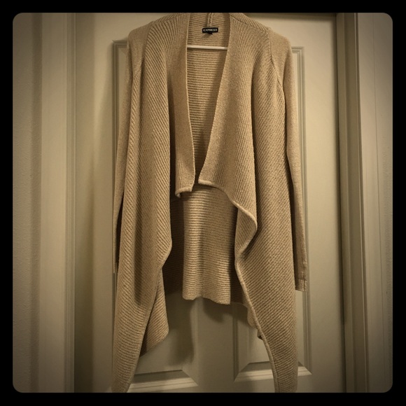 Beige knit Express cardigan
