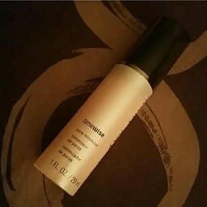 Mary Kay Pore minimizer