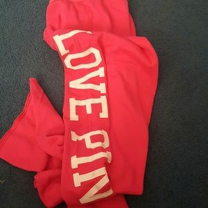 Pink sweats like new