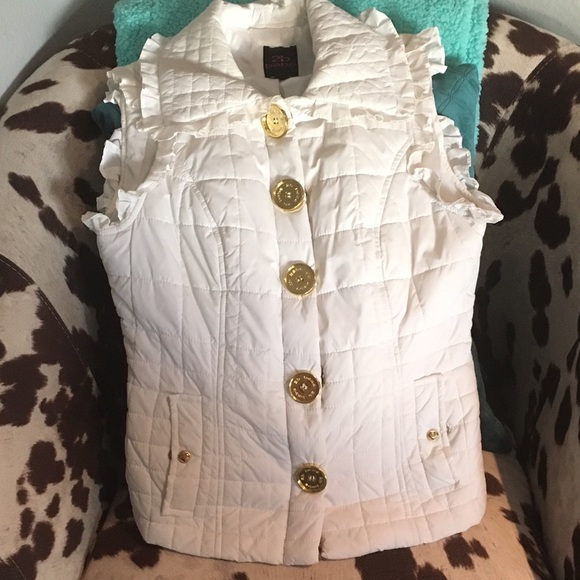 BeBe white vest