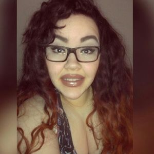 Meet your Posher, Ashlee