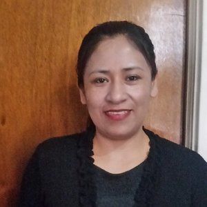 Meet your Posher, Yhuany