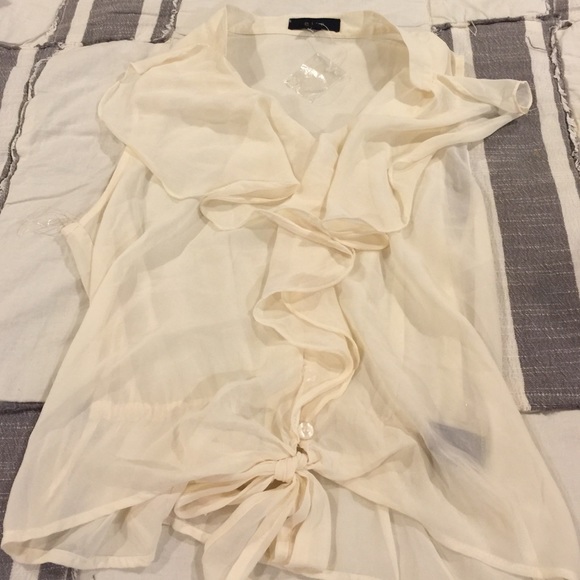 White chiffon top, buttoned down